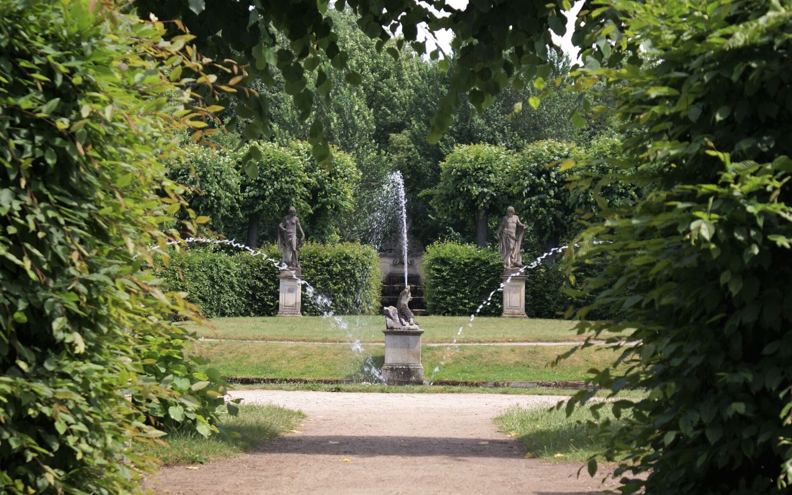 Blick in den Französischen Garten, Foto: Boris Aehnelt, Lizenz: Boris Aehnelt